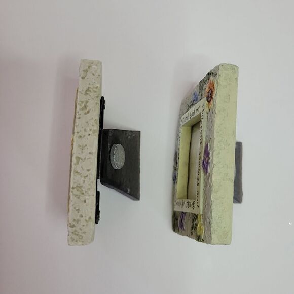 Frame•ology Set of 2 Square Resin Frames - Picture 7 of 9